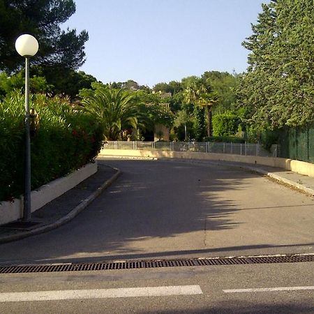 Saint-Raphaël Superb Apartment With Balcony Near The Beach מראה חיצוני תמונה
