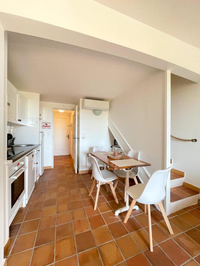 Saint-Raphaël Superb Apartment With Balcony Near The Beach מראה חיצוני תמונה