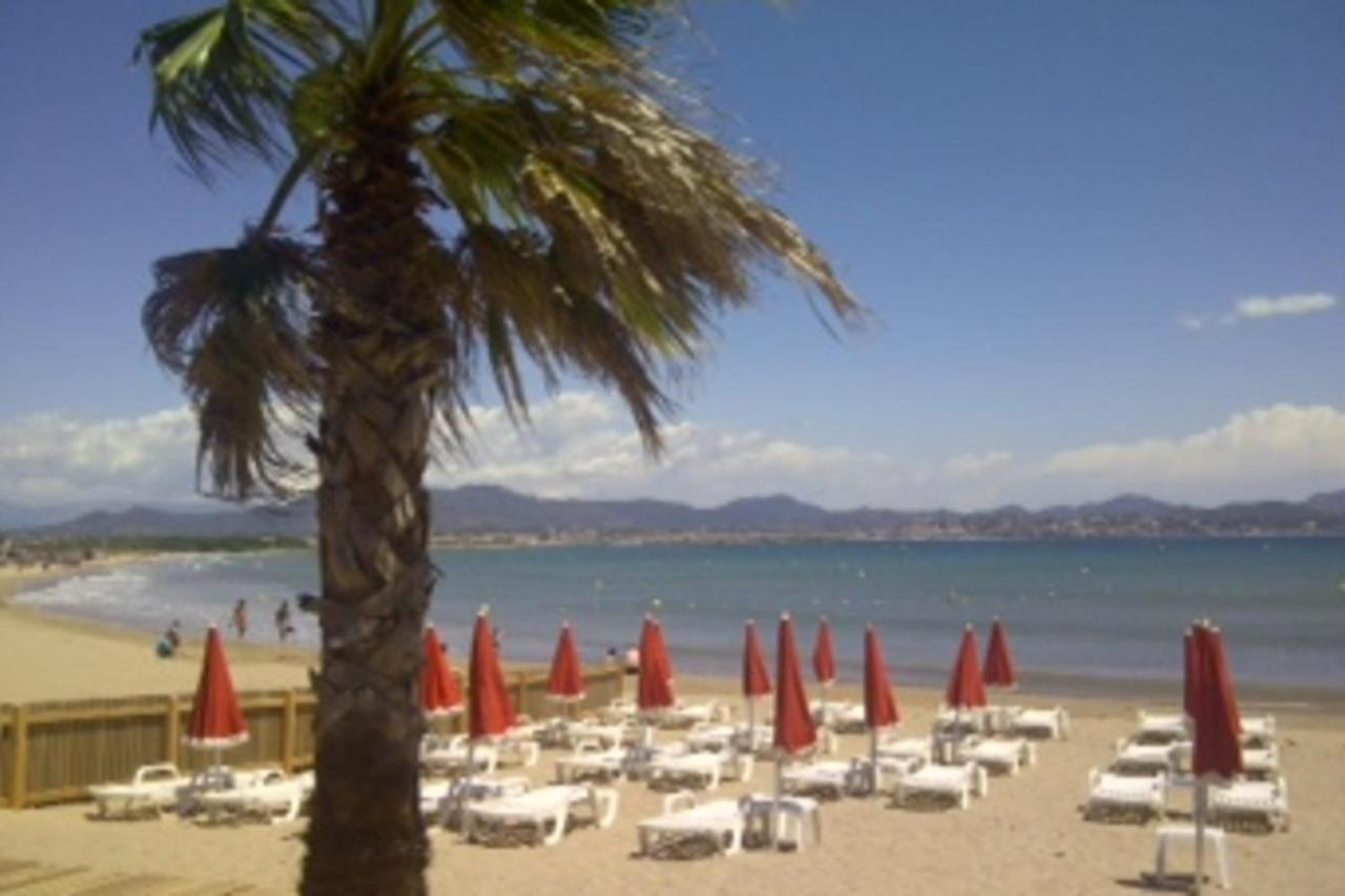 Saint-Raphaël Superb Apartment With Balcony Near The Beach מראה חיצוני תמונה