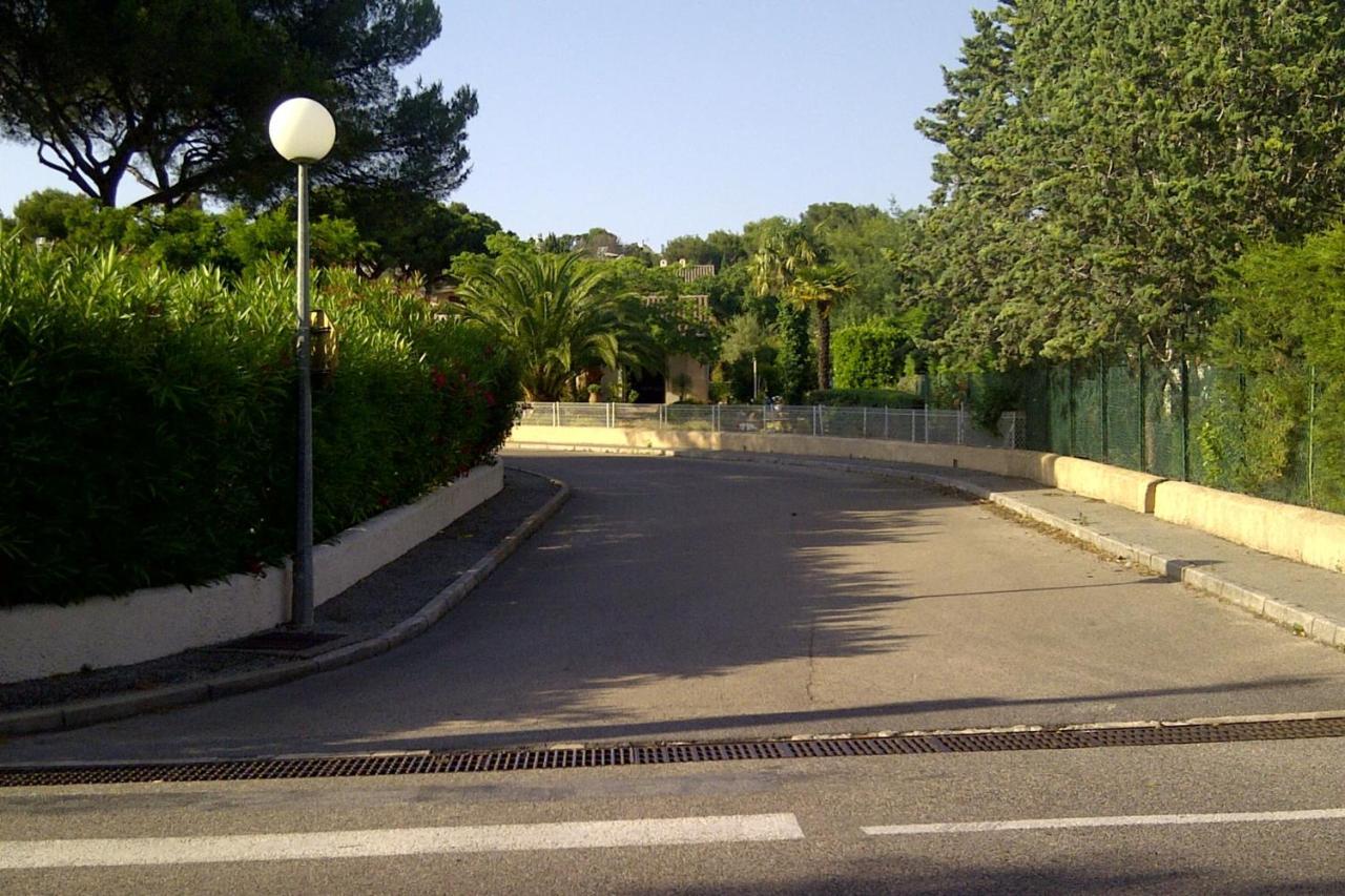 Saint-Raphaël Superb Apartment With Balcony Near The Beach מראה חיצוני תמונה